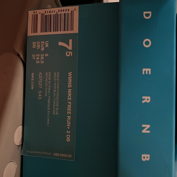 WMNS NIKE FREE RUN - Picture 3 of 3